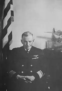 Portrét sira Johna S. McCaina st., foto: Edward Steichen, 1943.