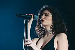 Lorde v roce 2017