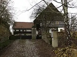 Rašovice, usedlost čp.10.jpg