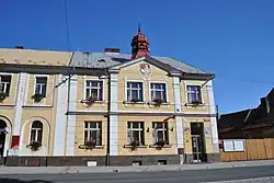 Radnice_(Kožlany).JPG