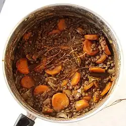 Ragoût aux lentilles