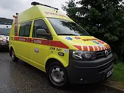 Volkswagen Transporter T5 Zdravotnické záchranné služby Královéhradeckého kraje pro výjezdy v režimech RLP a RZP