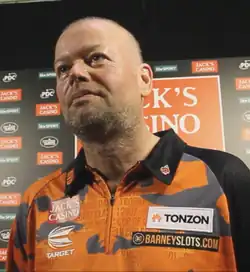 Raymond van Barneveld v roce 2019