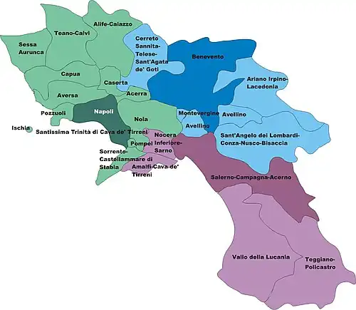 Mapa diecézí Kampánie