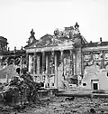Budova Reichstagu 3. června 1945