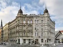 Restaurace Bristol.jpg