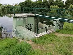 Detail sdruženého objektu