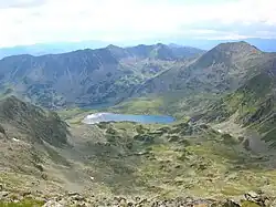 Jezero Bucura pod vrcholem Peleaga