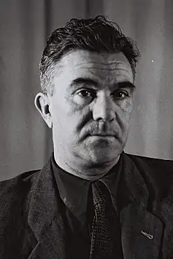 Re'uven Šeri na snímku z roku 1951