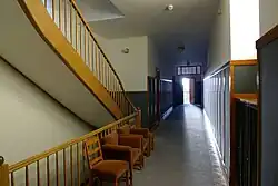 Interní schodiště v úrovni 3. patra