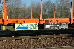 Logo společnosti na voze Rgns