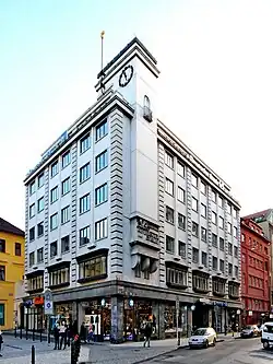 Palác Riunione Adriatica di Sicurtà v Praze