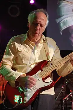 Robin Trower v roce 2009