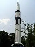 Raketa Saturn IB v raketovém centru v Huntsville