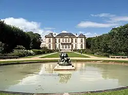 Hôtel Biron směrem od zahrady