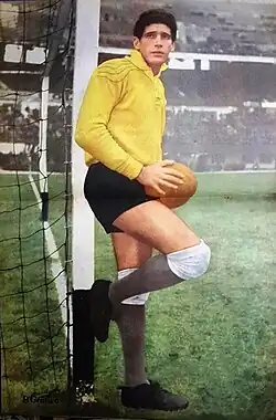 Rogelio Domínguez na titulní straně časopisu El Gráfico