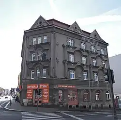 Roh Slovanske a Modrinove ulice Plzen2.jpg