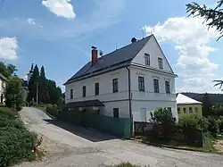 Bývalý hostinec, č. p. 65