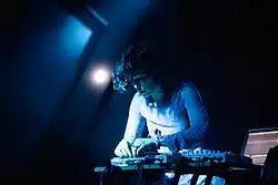 Kelly Lee Owens na Festivalu Roskilde, 2018