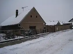 Rovné (Krabčice) - usedlost čp. 47 (1).JPG