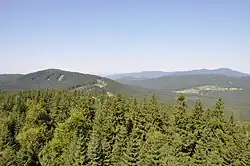 výhled na Vysokou z rozhledny Súkenická