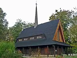 Pohled na kostel ze západu