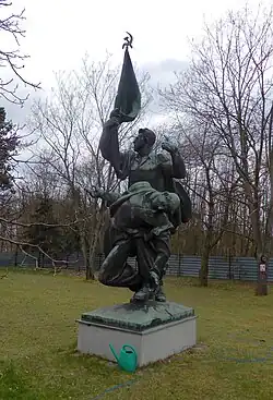 Rudoarmějec, Horní Počernice