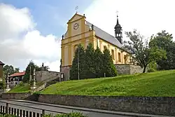 Ruzova-Kirche-2.jpg
