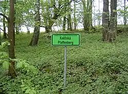 Pohled na místo zaniklé vesnice