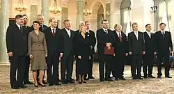 Vláda v den jmenování