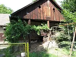 Sýpka v Křivé Vsi, čelní pohled.jpg