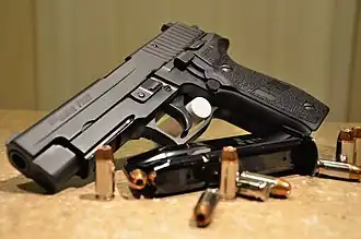 SIG Sauer P226 a .40 S&W