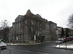 SPŠK, nám.17.listopadu, Karlovy Vary Rybáře.JPG