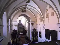 Kostel, vnitřek z kruchty