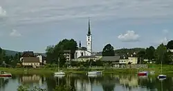 Farní kostel sv. Bartoloměje ve Frymburku.
