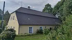 Salavice Vodní mlýn boční pohled.jpg