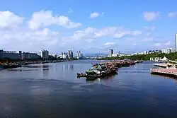 San-ja-che ve městě San-ja