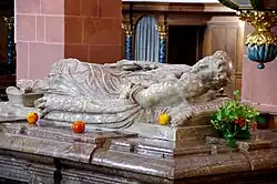 Ležící socha Hermanna Josefa