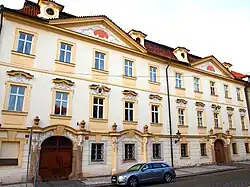 Sasko-lauenburský palác na Hradčanském náměstí v Praze