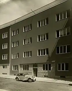 Schwarz, činžovní dům