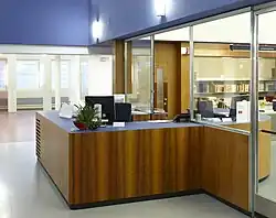 Foyer s informačním pultem