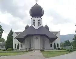Řeckokatolický chrám v obci