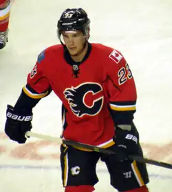 Sean Monahan v dresu Flames (2013)