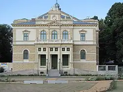 Seen from the pedestrian way.JPG