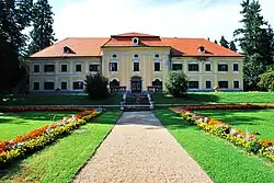 Zámek Draskovich v Sellyích