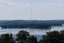 jezero z vyhlídkové věže v Giżycku