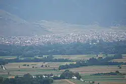 Pohled na Senokos z dálky