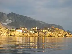 Pohled na Sermiligaaq z moře