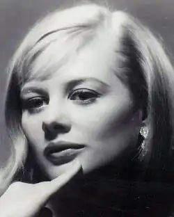 Shirley Knight (1963)