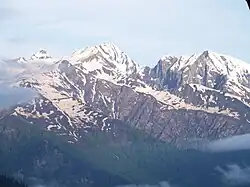 fotografie zasněžených hor